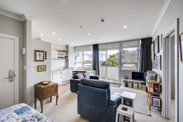 58/3 Shakespeare Road Napier South_6