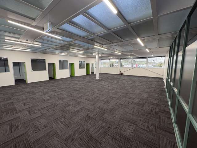 Office 6/125 Ruataniwha Street Waipukurau_1