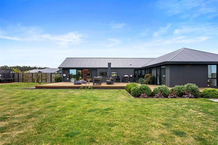 77 Kingsdowne Drive West Melton_26