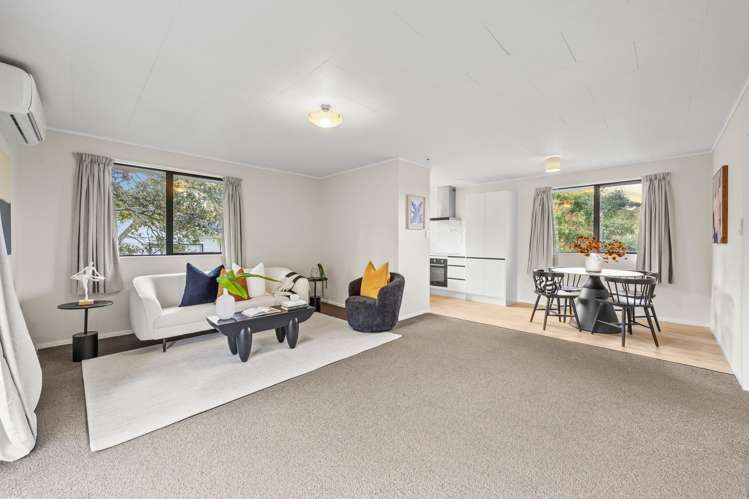 8A Alidade Place Massey_5