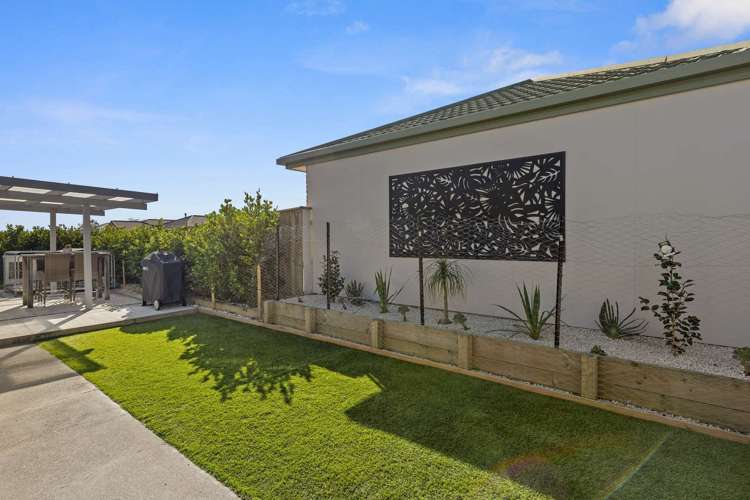 15a Vining Crescent Stoke_15