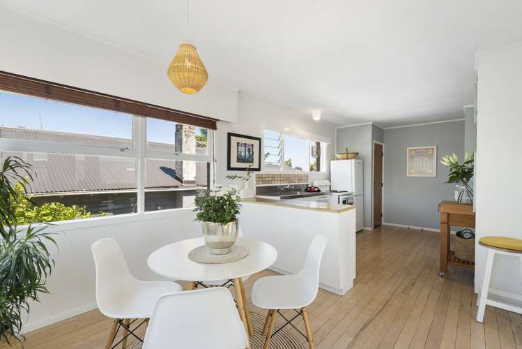 1a Coronation Street Belmont_8