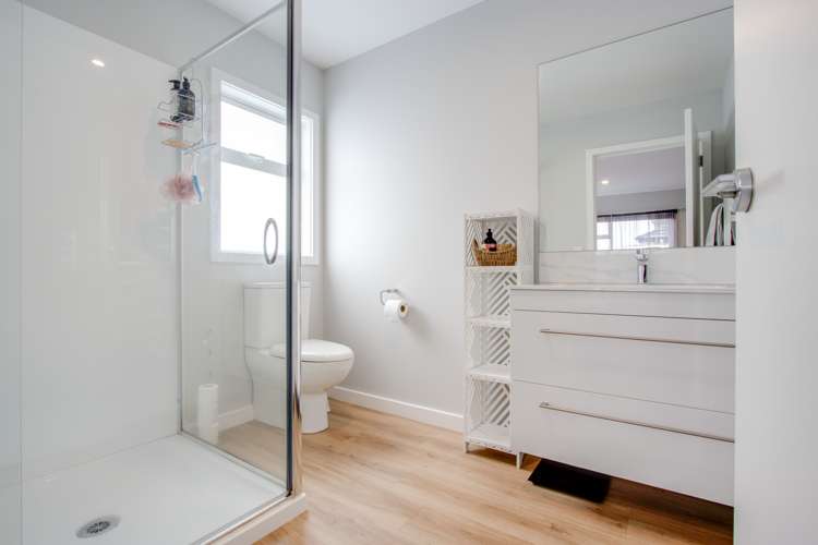 18 Arrow Place Te Awa_13