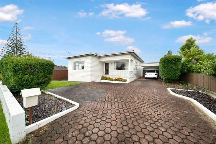 81 Lynwood Road New Lynn_19