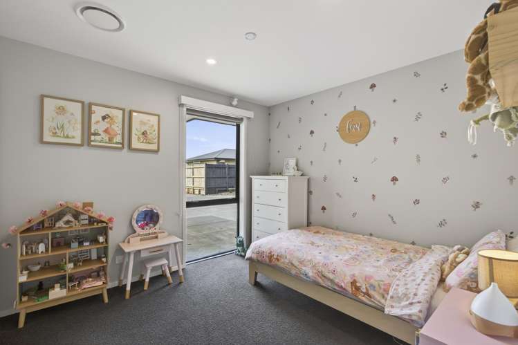 4A James Drive Bell Block_21