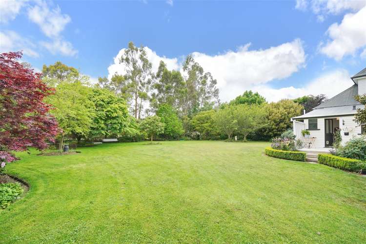 923 Downs Road West Eyreton_22