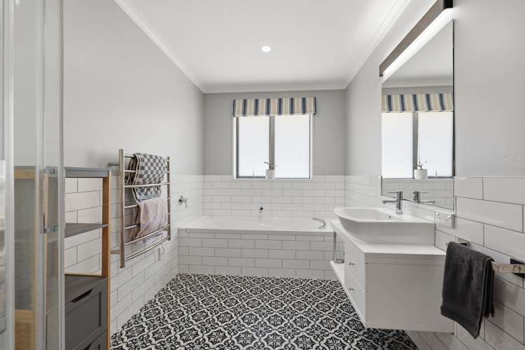 8 Silver Springs Boulevard Mosgiel_24