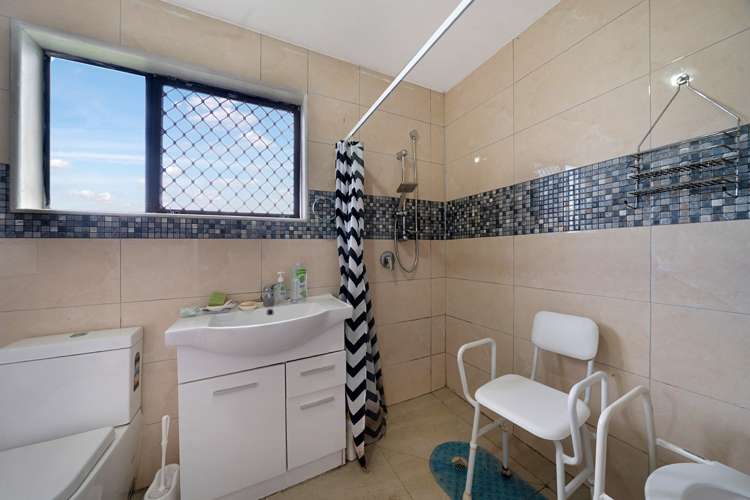 1/1 Wattle Street New Lynn_10