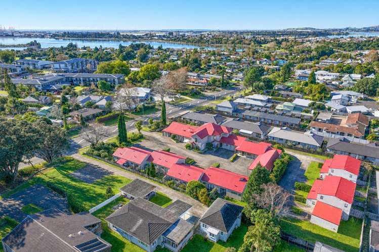 15/166 Waihi Road Judea_25
