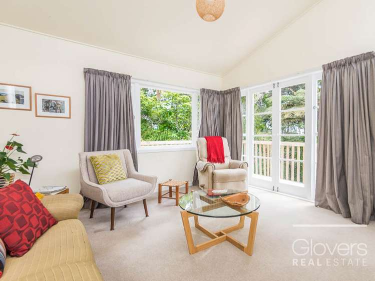 8 Tawini Road Titirangi_3