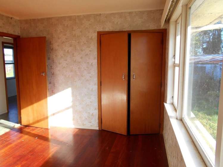 6 Ian Street Koutu_13