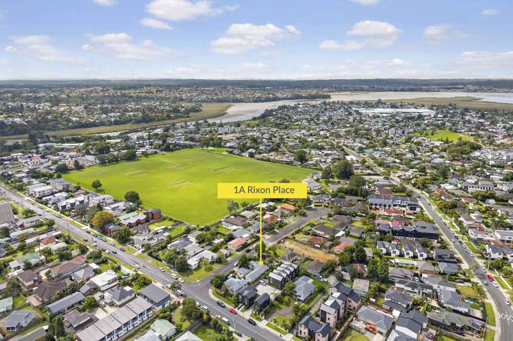 1A Rixon Place Te Atatu Peninsula_19
