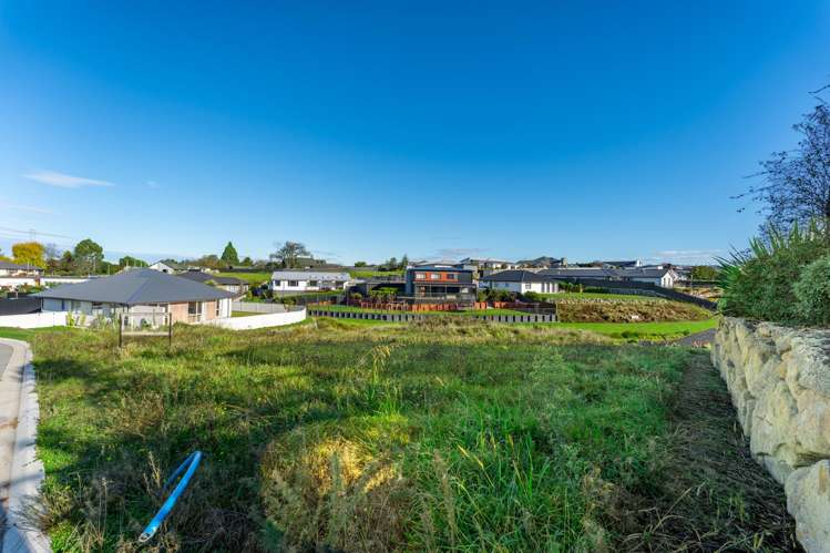 39 Meadowstone Street_4