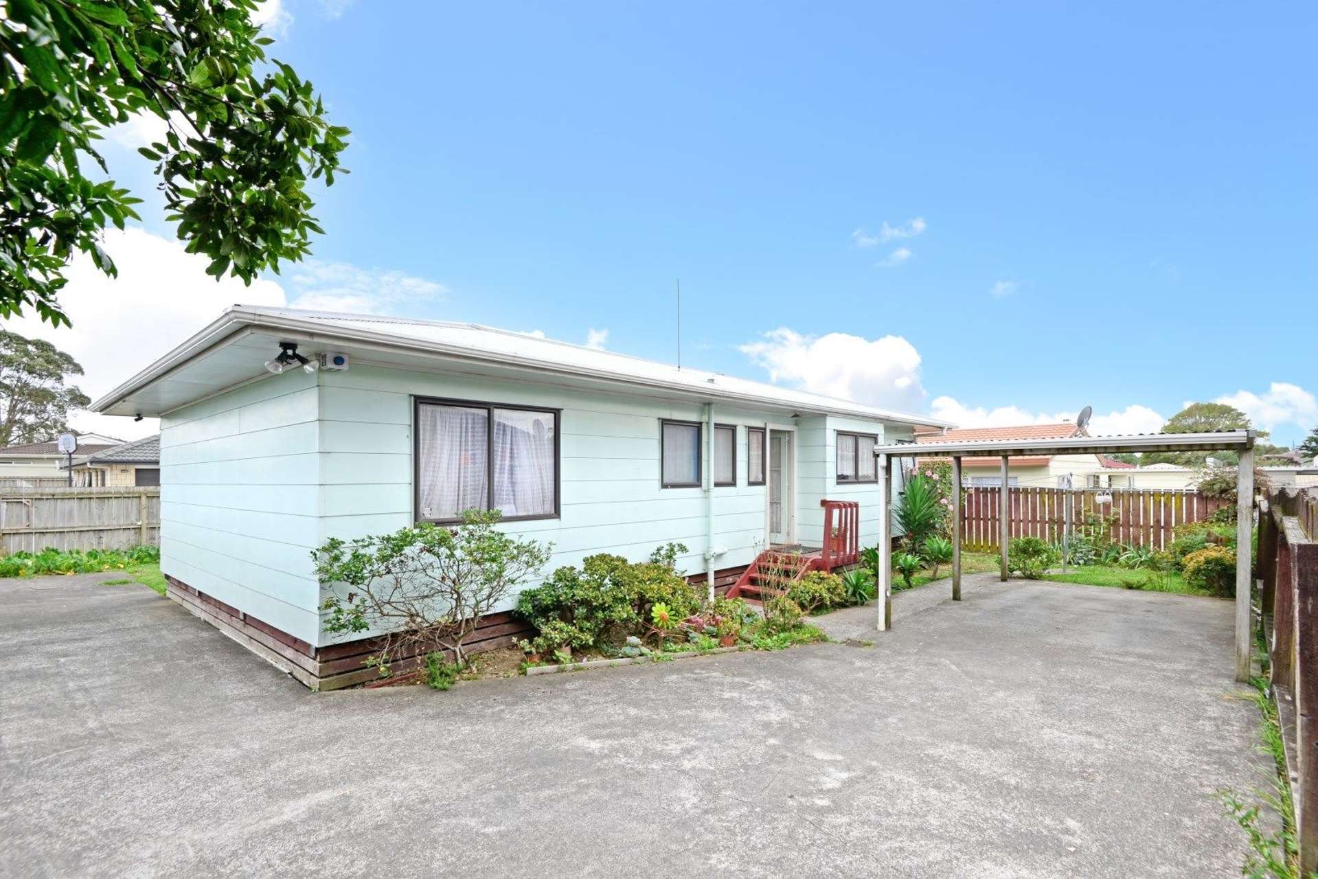 2/32 Royton Avenue Mangere East_0