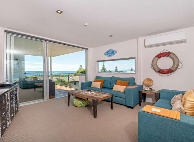 02D/307-309 Harbour Road Ohope_1