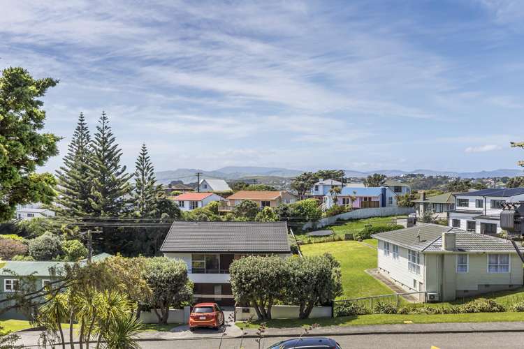 44 View Road Titahi Bay_24