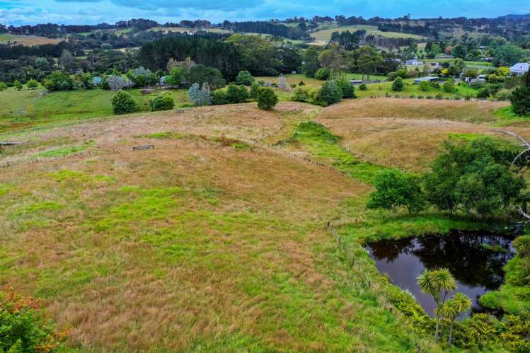 7 Cottle Road Taupaki_6