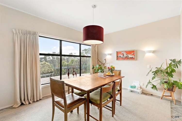 209 Golf Road Titirangi_7