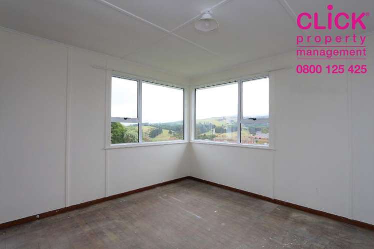 28 Columba Avenue Calton Hill_5