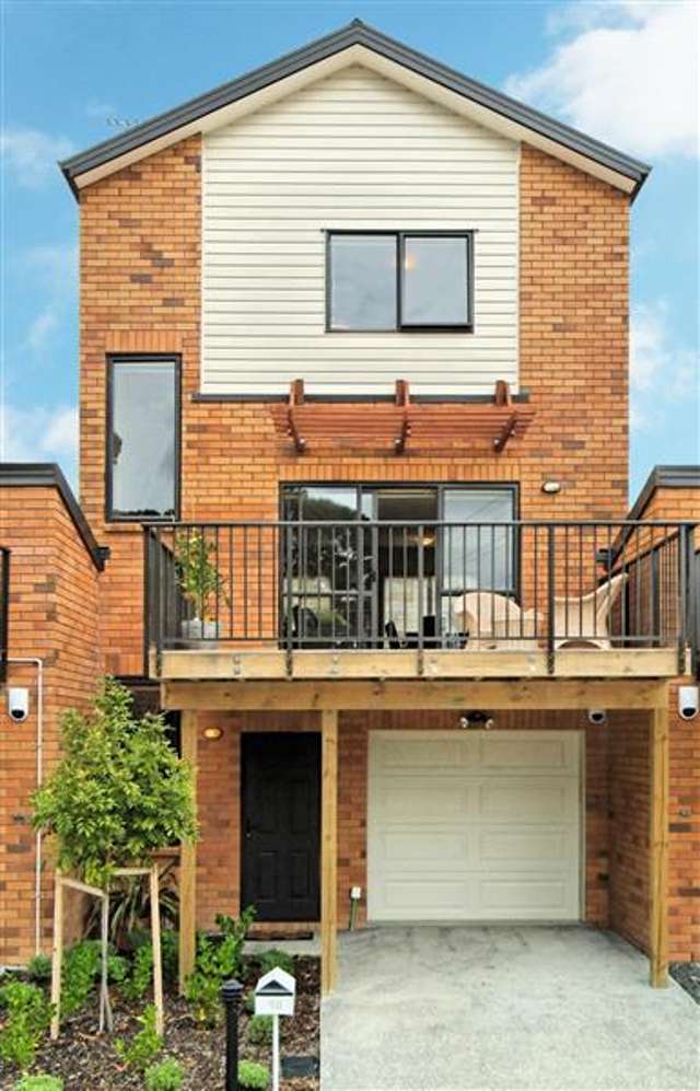 Secure Townhouse in Sought After Complex