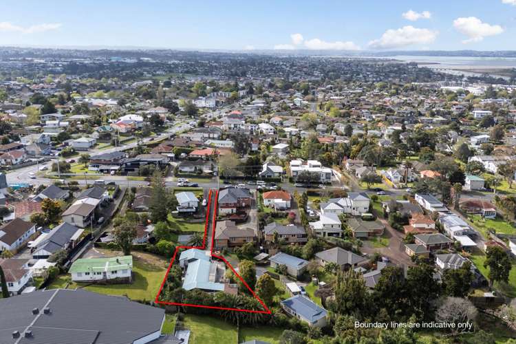 7A & 1/7A Tirimoana Road Te Atatu South_24