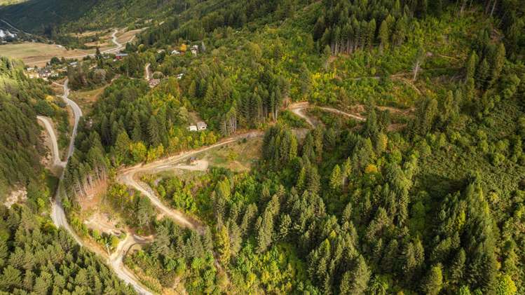 Lot Lot 1/624 Glenorchy-Queenstown Road Closeburn_3