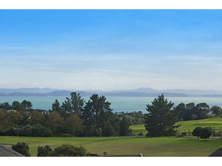 212 Alec Craig Way Gulf Harbour_17