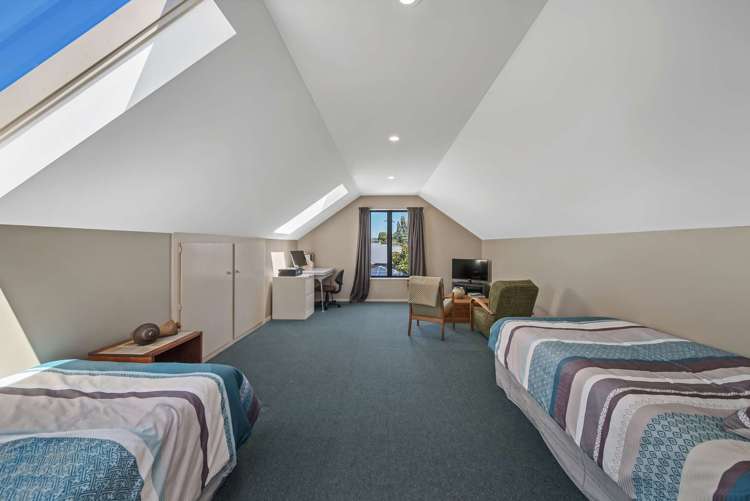 2 Timbers Lane Parklands_22