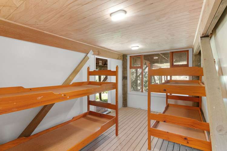 7 Stingray Crescent Whiritoa_4