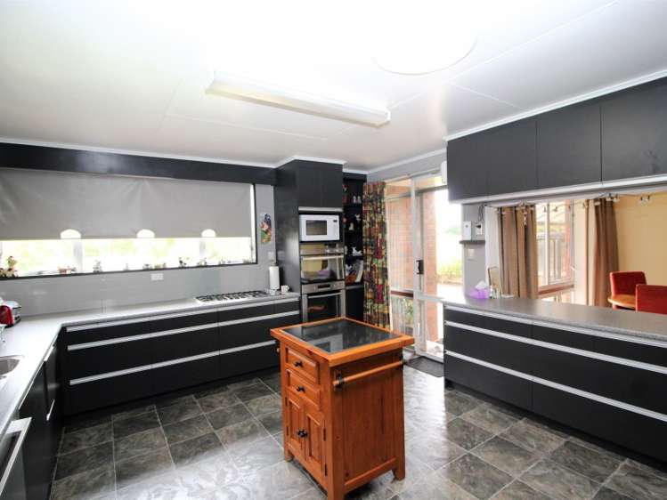 79 Fergusson Street Woodville_8