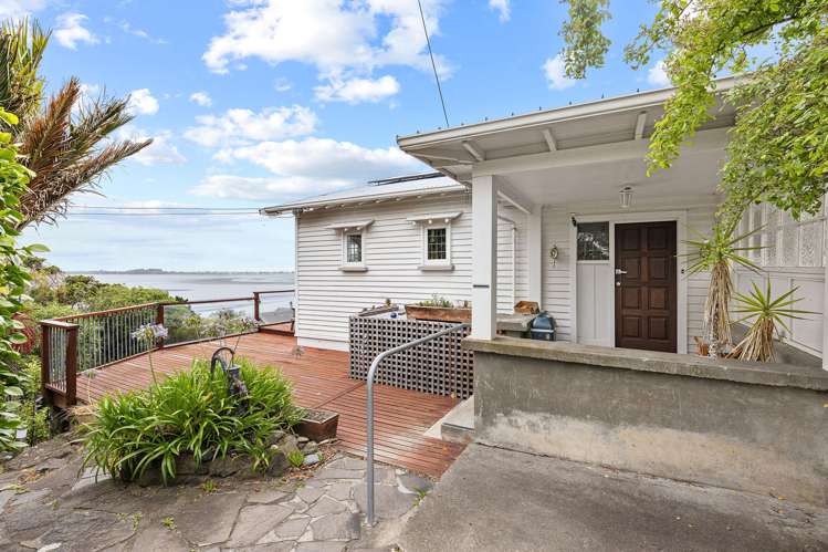 7 Rangatira Terrace Mount Pleasant_8