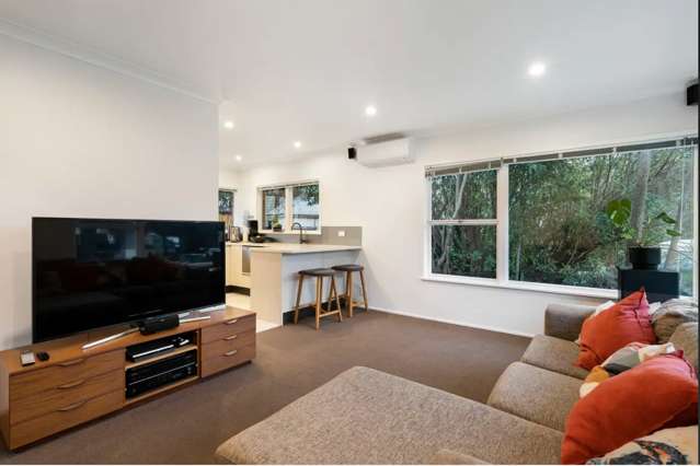 2/10 Princes Street Northcote Point_2