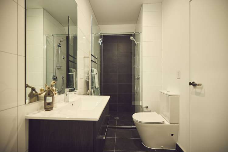 1407/8 Lakewood Court Manukau_23