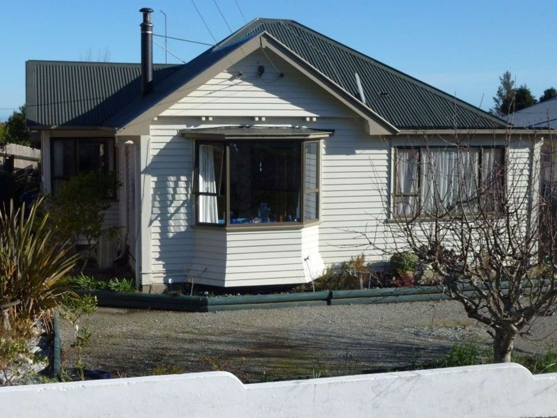 24 Ashmore Avenue Cobden_0