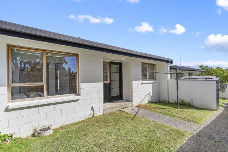 Units 1-4/156 Hutchinson Avenue New Lynn_16