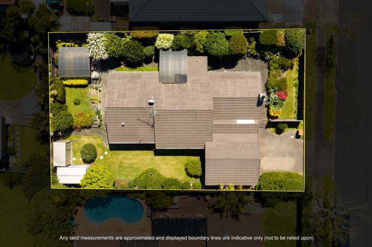 12 St Simon Place Botany Downs_34
