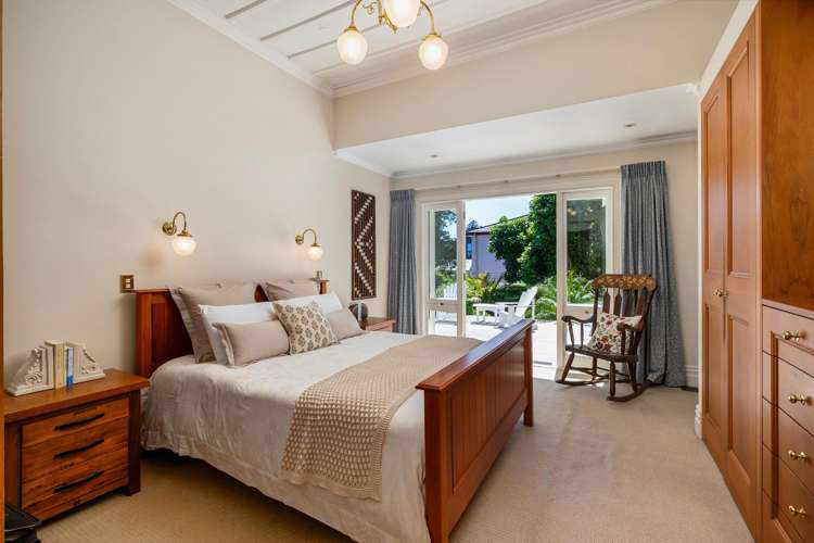 707 & 707B New North Road Mount Albert_21