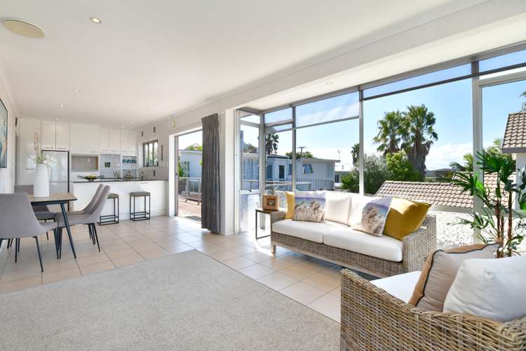 1017 Whangaparaoa Road Tindalls Beach_8