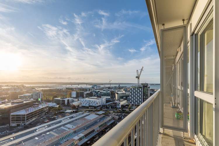 1333/72 Nelson Street Auckland Central_11