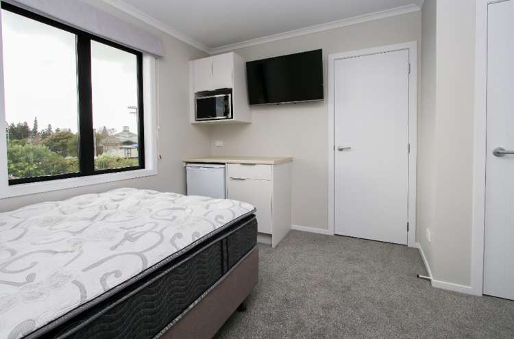 D/1/71 Normandy Avenue 1107_5