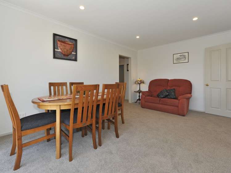 82 Fergusson Street Stoke_8