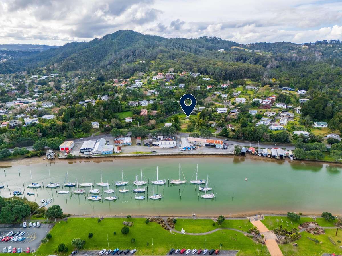 31 Riverside Drive and 4 Punga Grove Avenue_1