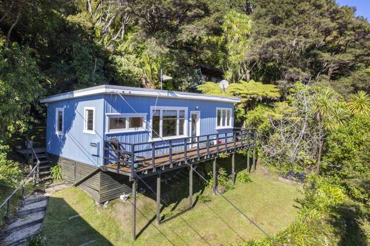 26 Ocean View Road Huia_11