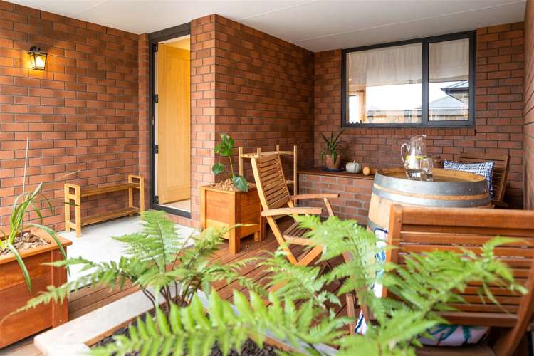 7 Dakota Place Burleigh_5