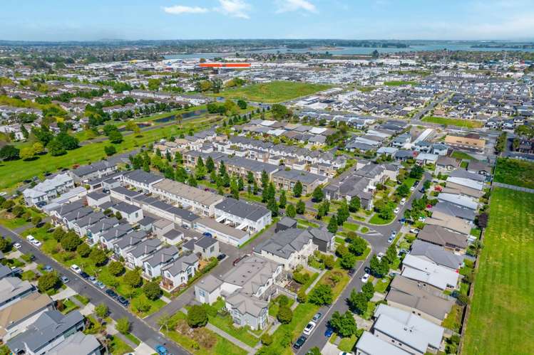 49 Popokatea Drive Takanini_16