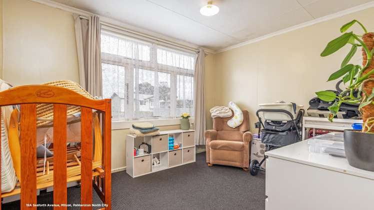 19 Seaforth Avenue Milson_8