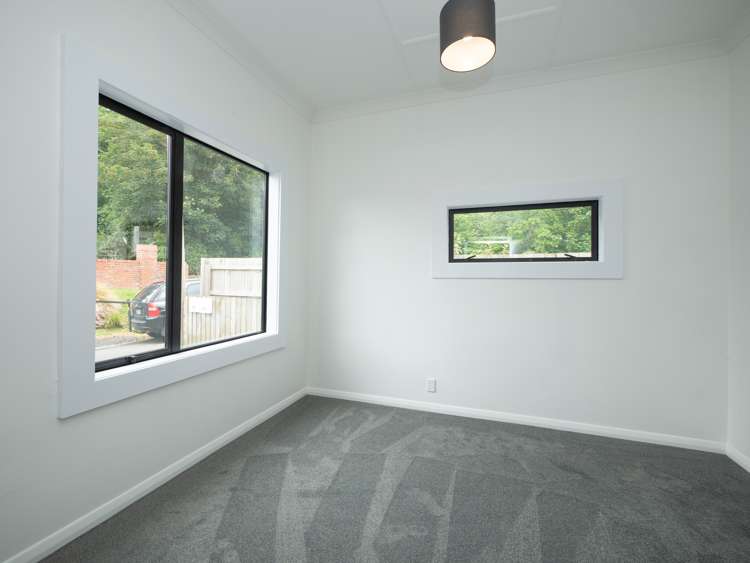 38 Crown Street North East Valley_11