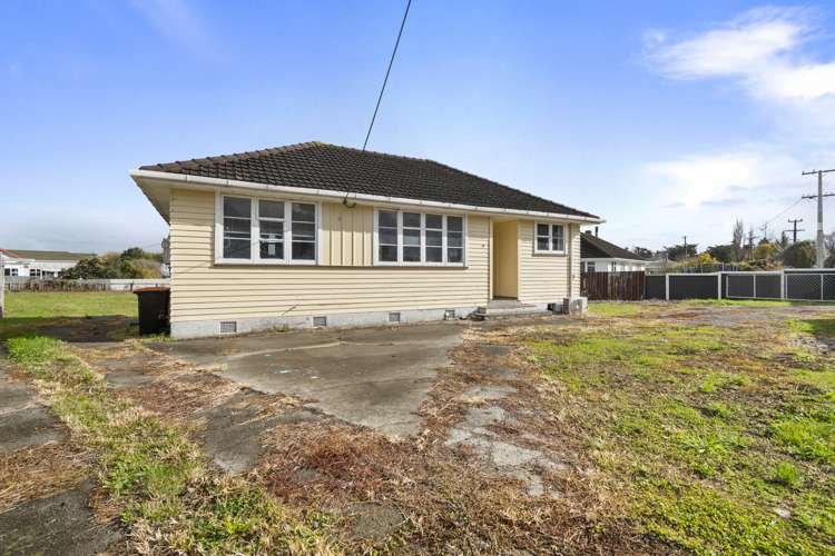 35 Railway Road Bunnythorpe_16