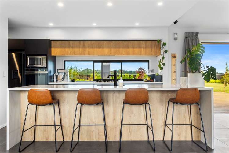 77 Kingsdowne Drive West Melton_10