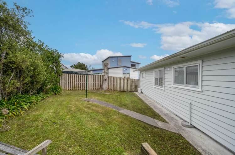 10 Saffron Street Birkdale_19